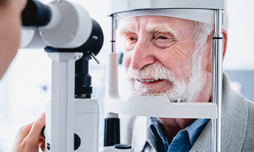 close,up,photo,of,smiling,senior,male,patient,during,sight