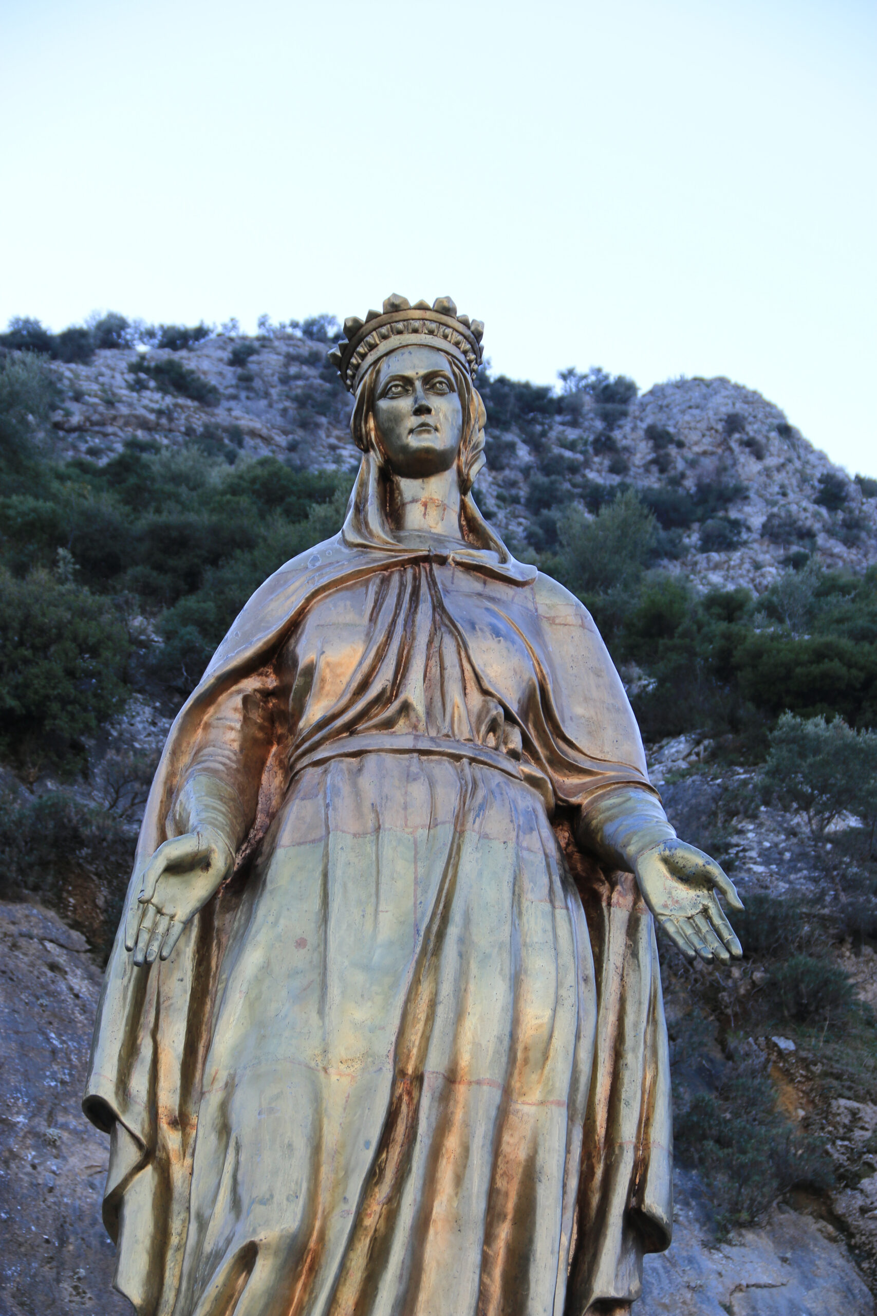 the,statue,of,virgin,mary,in,ephesus,,selcuk,,near,the