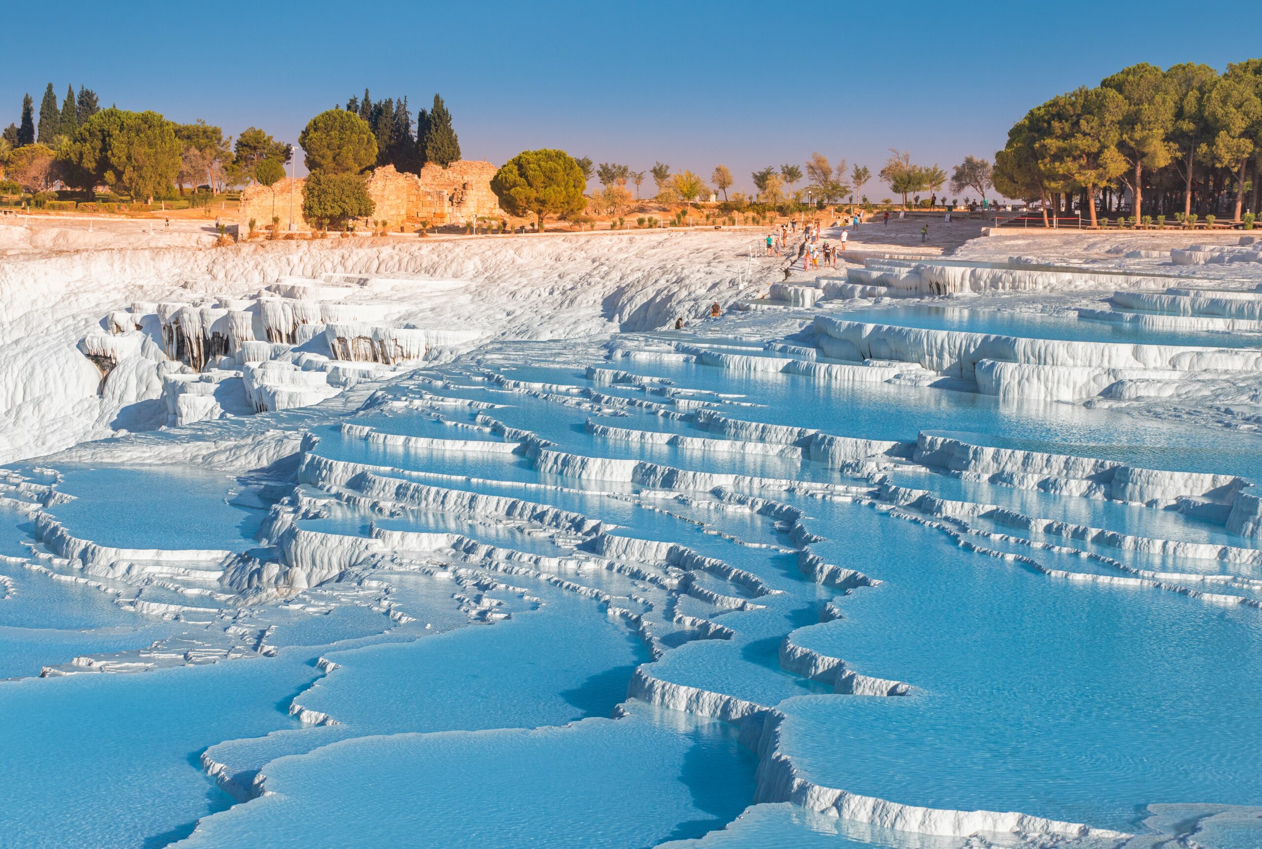 tyrkia pamukkale 2 shutterstock 1860006463 mindre