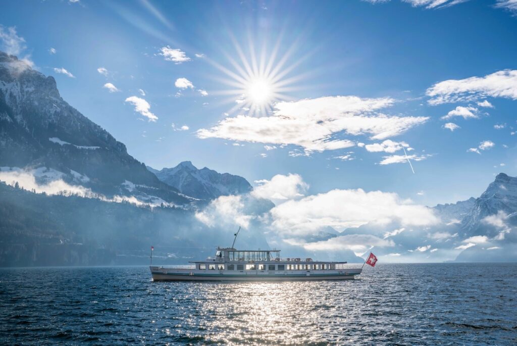 st 3x2 ship titlis on lake lucerne 95186 kopi 1024x685