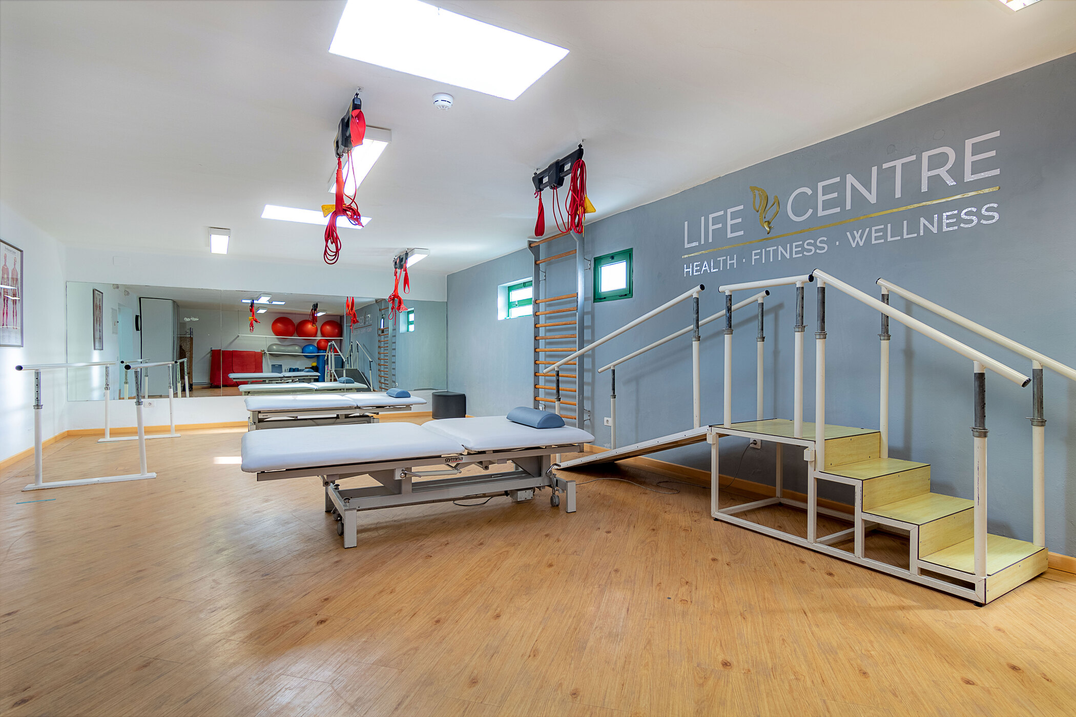 life centre kqxlz334lm