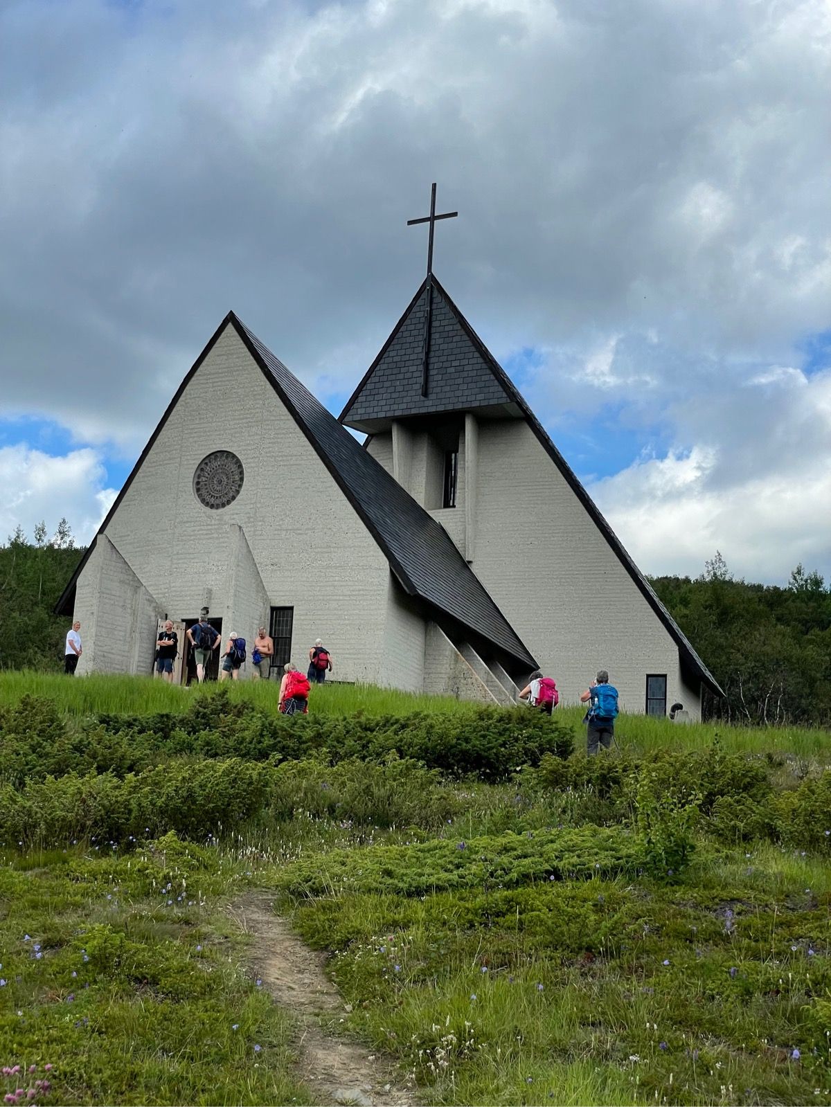 ed43vlitmgjgg ts62jlf7dgrxdg5f aydd udqyms0 1536x2048