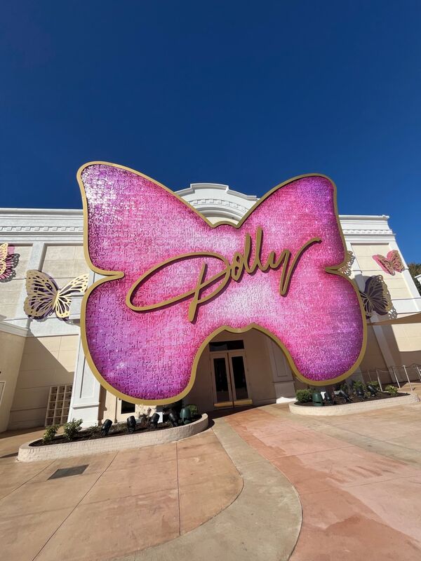 dollywood3