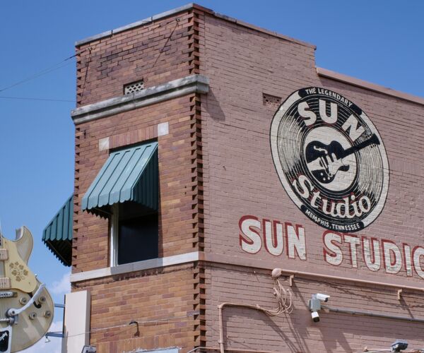 sun studio memphis frederic barriol p8b8lencvw0 unsplash ec759cabf2f6b7e424697ccaf93439ac
