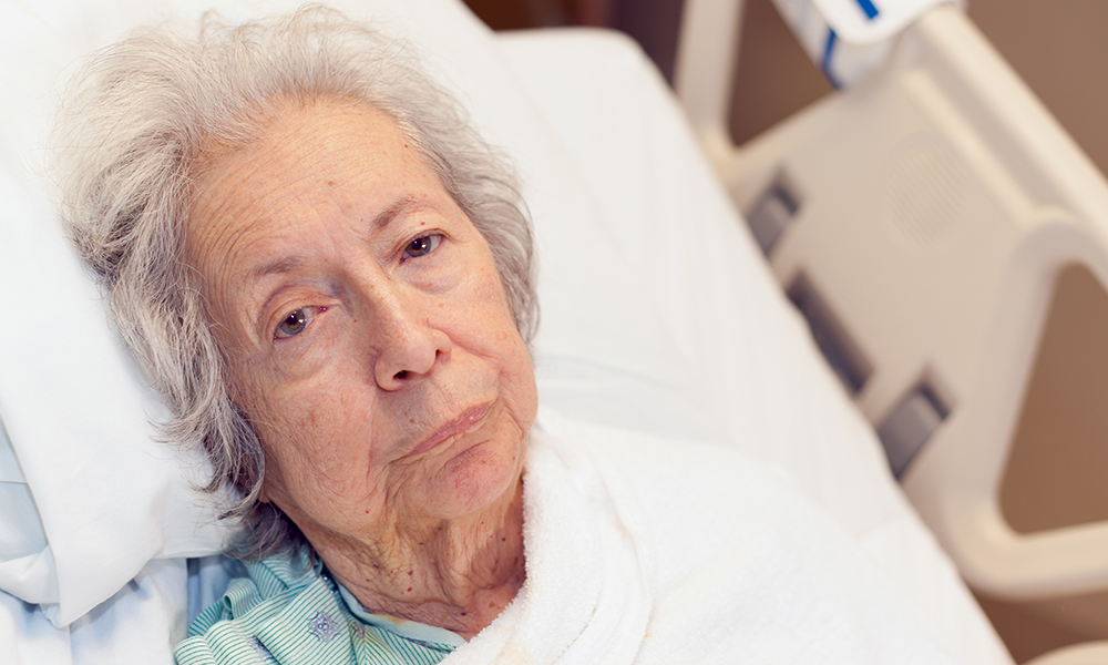 elderly,80,year,old,woman,with,alzheimer's,disease,in,a