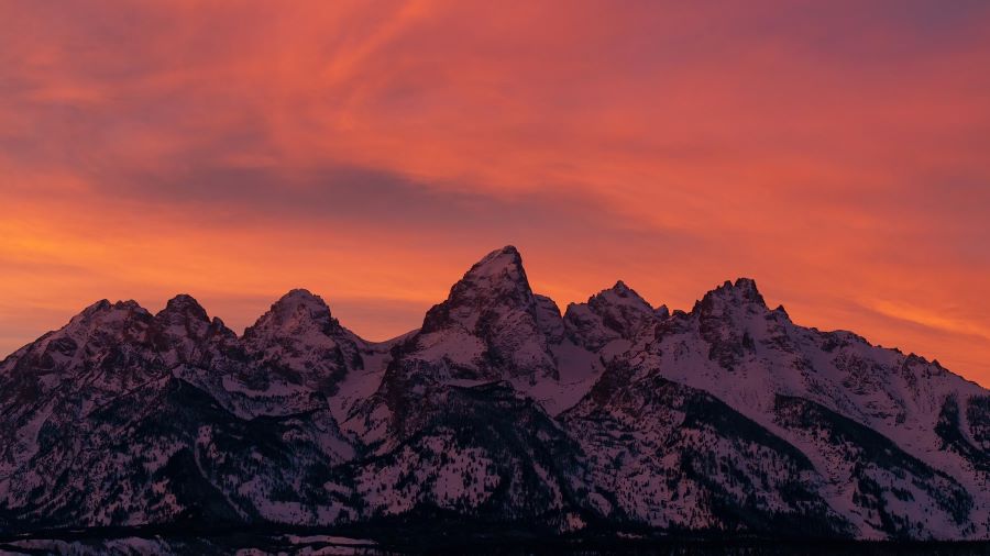 solnedgang over teton fjellene i jackson hole
