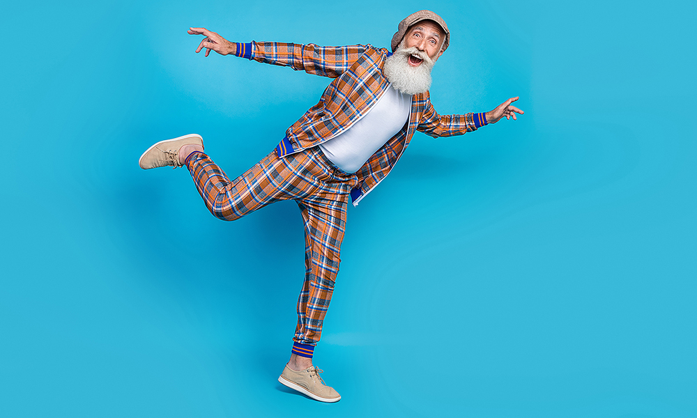 full,length,photo,of,cool,crazy,positive,excited,senior,man